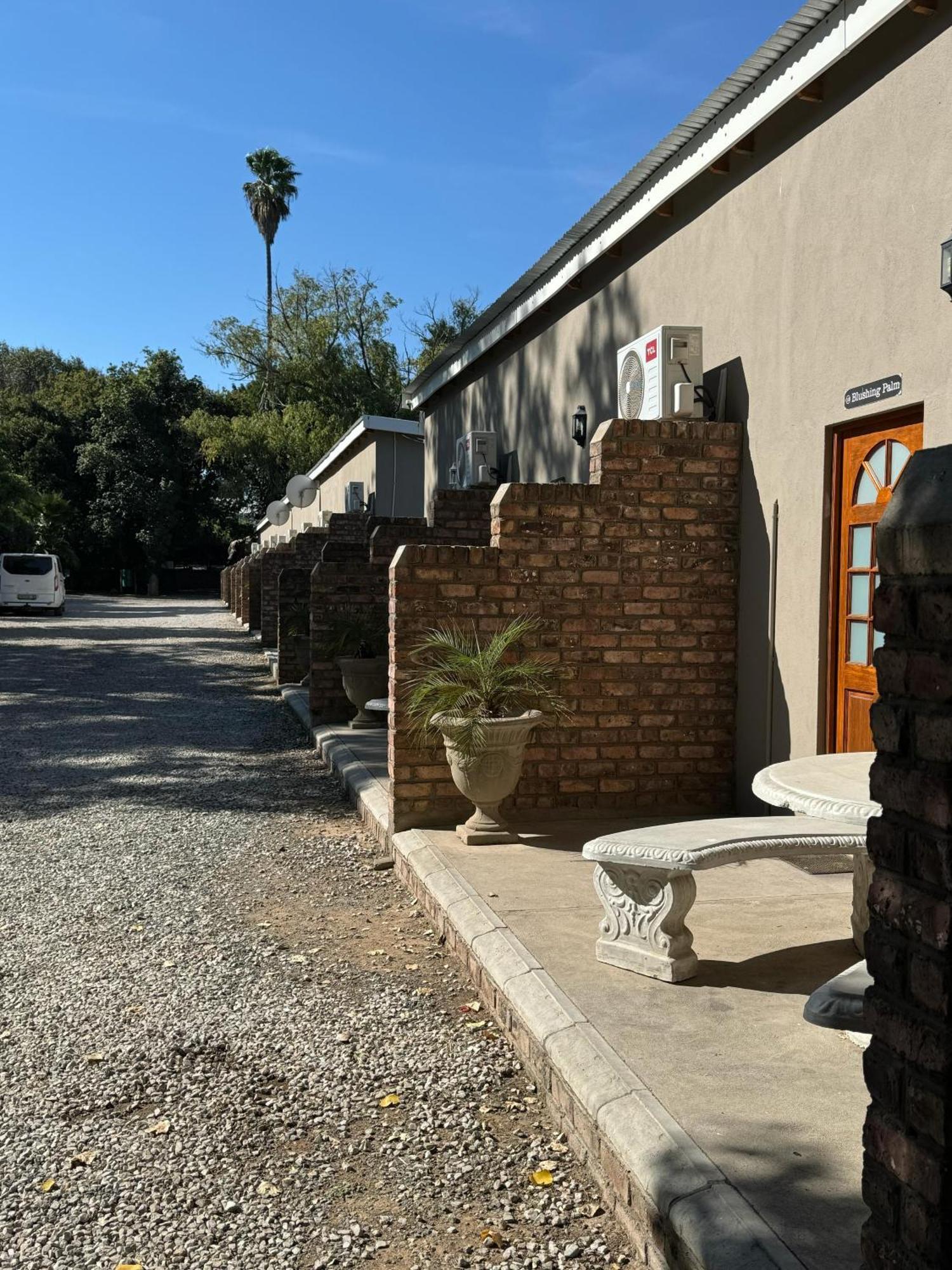 The Palms Venue & Accommodation Cradock Extérieur photo